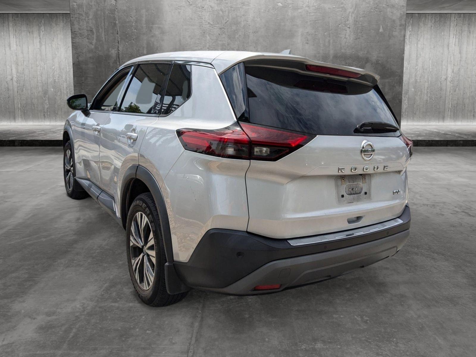 2021 Nissan Rogue Vehicle Photo in Miami, FL 33135