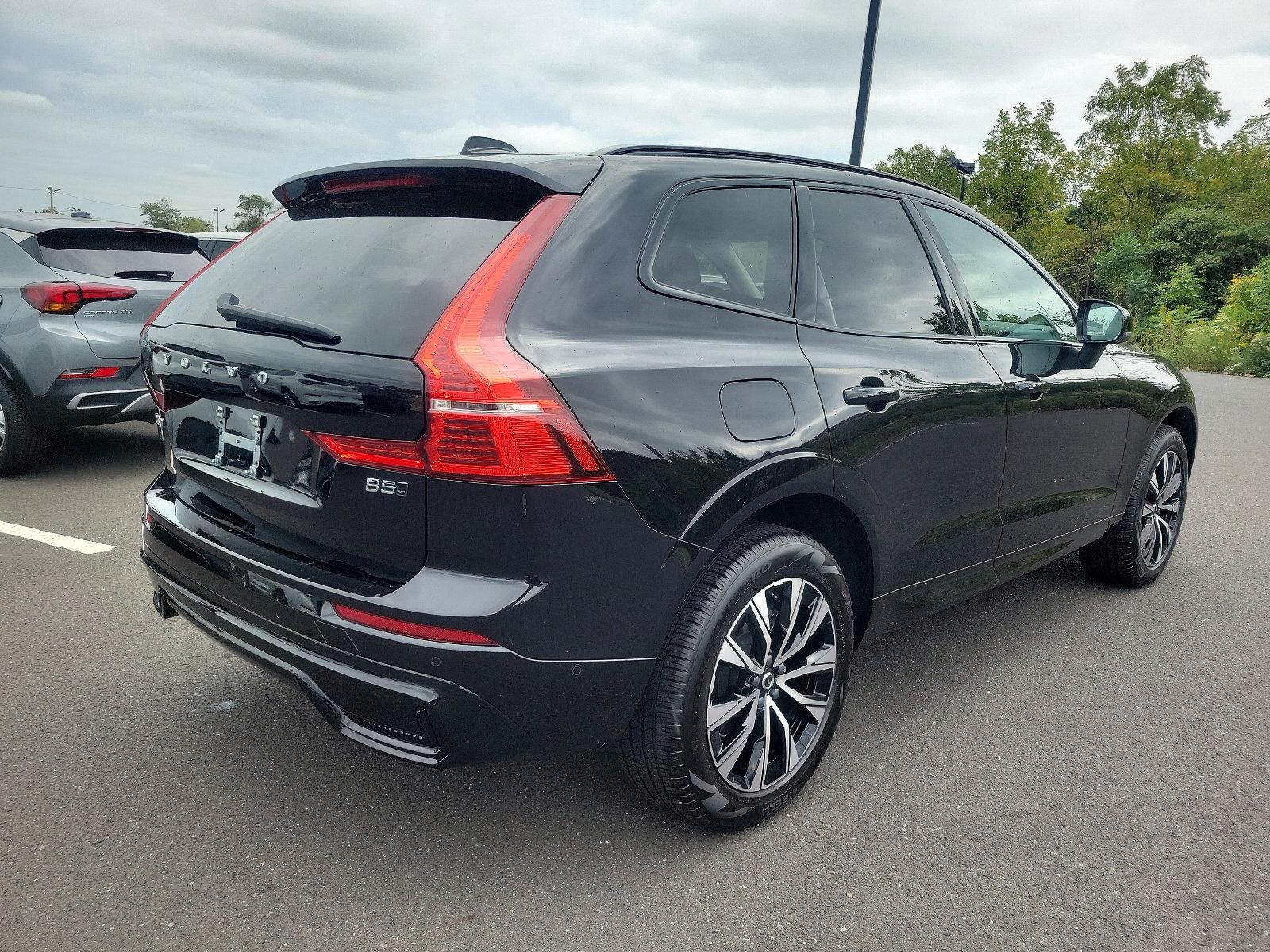 2023 Volvo XC60 Vehicle Photo in Trevose, PA 19053