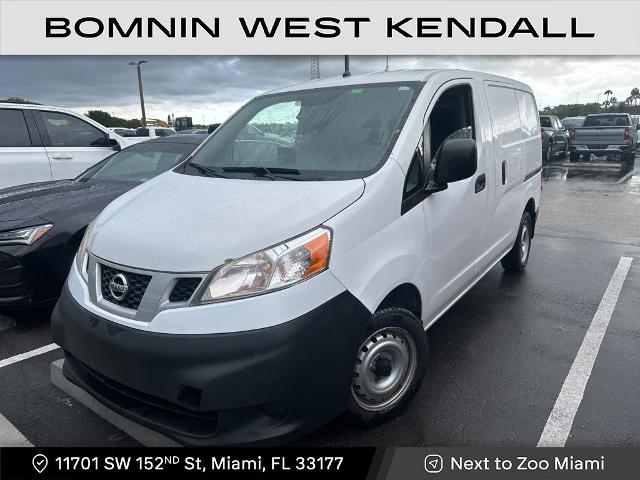 Used 2017 Nissan NV200 S with VIN 3N6CM0KN0HK699061 for sale in Miami, FL