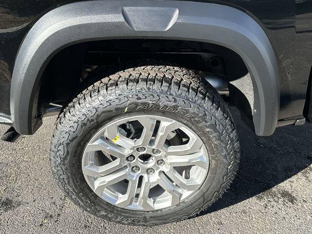 2024 Chevrolet Colorado Vehicle Photo in GREELEY, CO 80634-4125