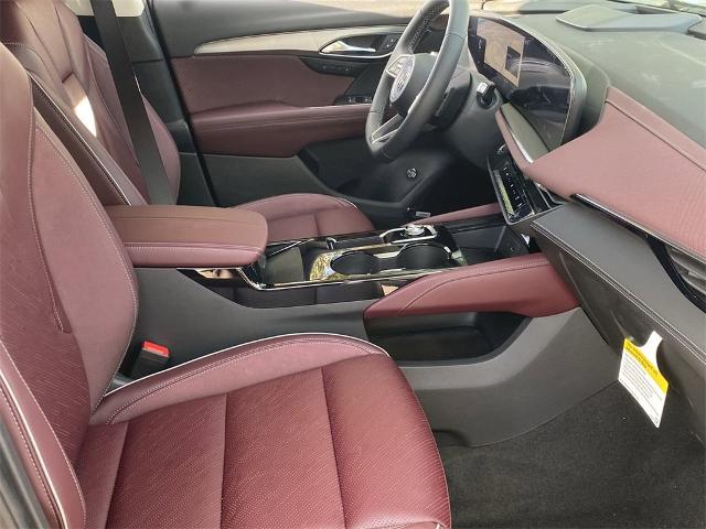 2025 Buick Envision Vehicle Photo in GOODYEAR, AZ 85338-1310