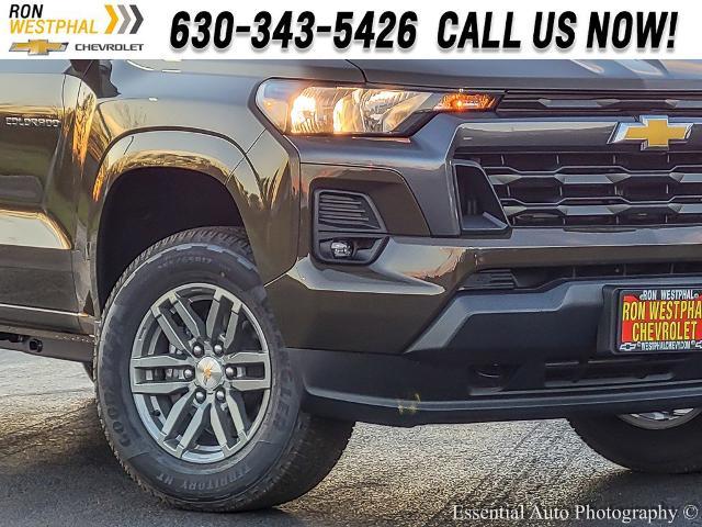 2024 Chevrolet Colorado Vehicle Photo in AURORA, IL 60503-9326