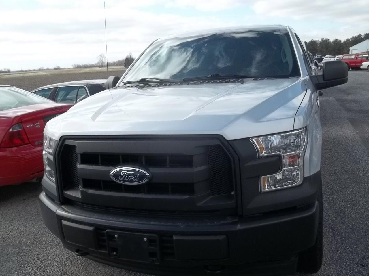 Used 2017 Ford F-150 XL with VIN 1FTEW1E85HKD63712 for sale in Delavan, IL