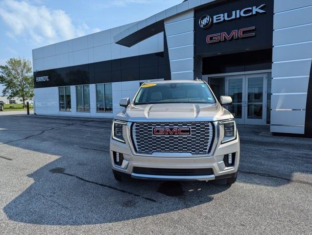 Used 2021 GMC Yukon Denali with VIN 1GKS1DKL1MR110775 for sale in Saint Albans, VT