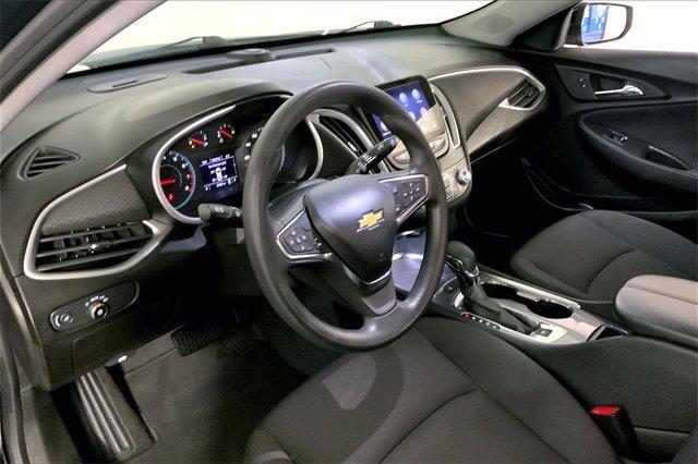 2024 Chevrolet Malibu Vehicle Photo in KANSAS CITY, MO 64114-4502