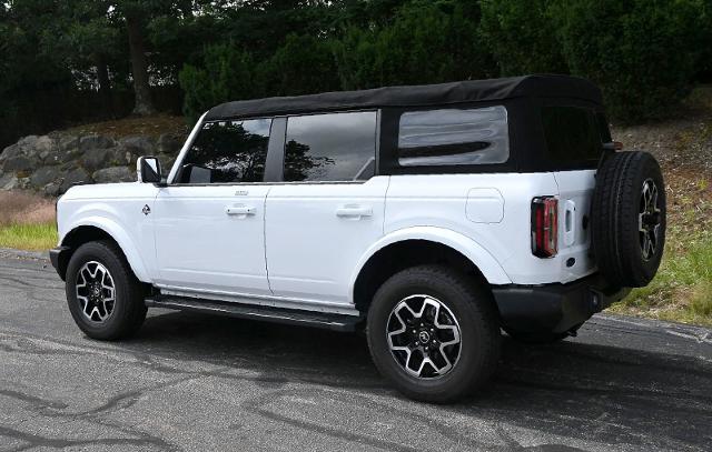 2022 Ford Bronco Vehicle Photo in NORWOOD, MA 02062-5222