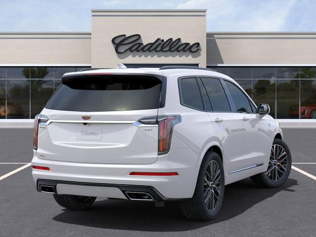 2025 Cadillac XT6 Vehicle Photo in MEDINA, OH 44256-9631