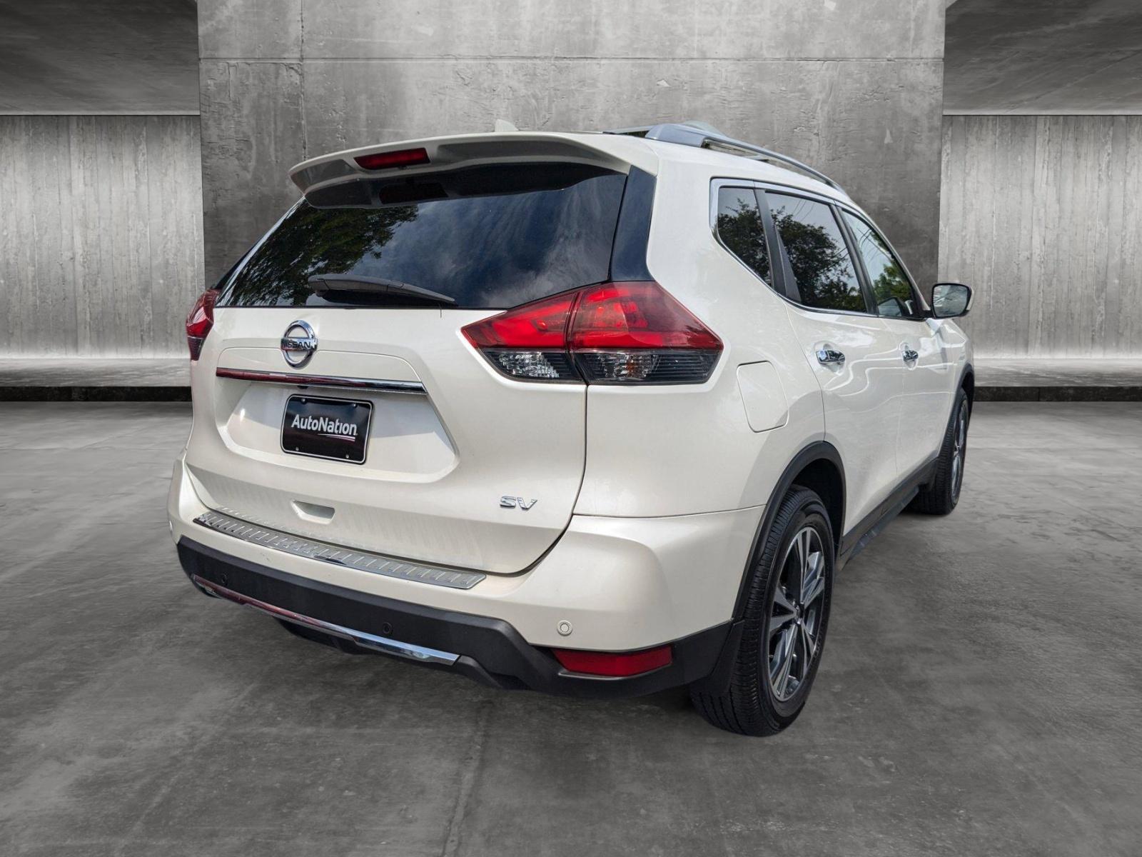 2019 Nissan Rogue Vehicle Photo in Miami, FL 33135