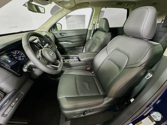 2024 Nissan Pathfinder Vehicle Photo in Flemington, NJ 08822