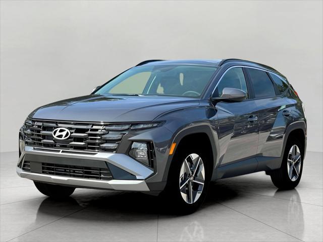 2025 Hyundai TUCSON Hybrid Vehicle Photo in Green Bay, WI 54304