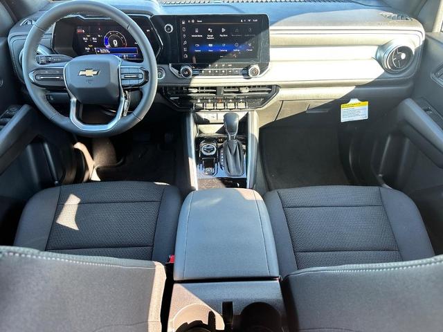 2024 Chevrolet Colorado Vehicle Photo in COLUMBIA, MO 65203-3903