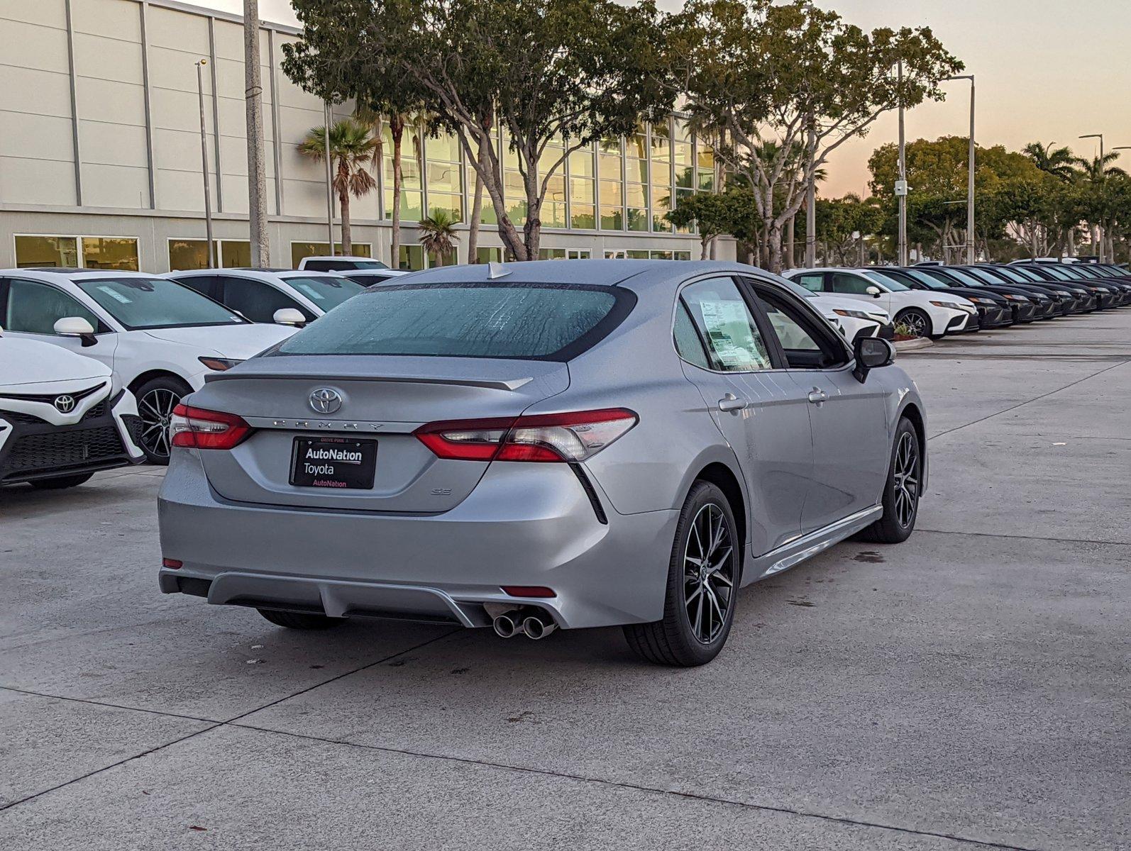 2024 Toyota Camry Vehicle Photo in Davie, FL 33331