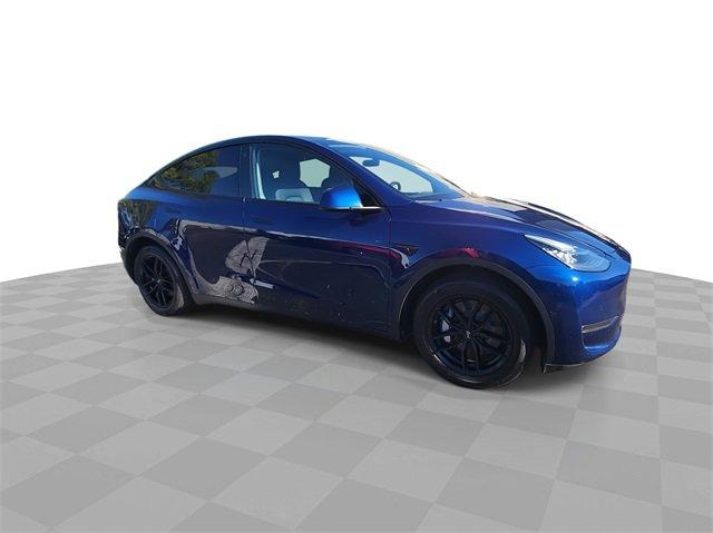 Used 2022 Tesla Model Y Long Range with VIN 7SAYGDEE4NF395063 for sale in Houston, TX