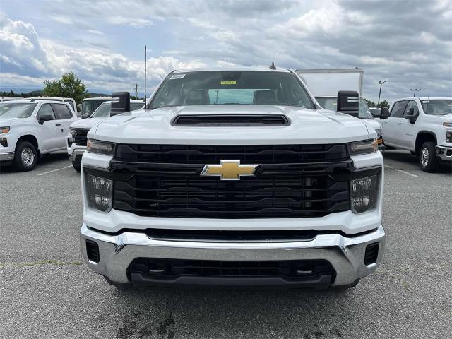 2024 Chevrolet Silverado 2500 HD Vehicle Photo in ALCOA, TN 37701-3235