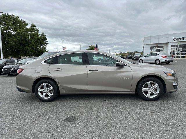 Used 2022 Chevrolet Malibu 1LT with VIN 1G1ZD5ST0NF134746 for sale in Southaven, MS