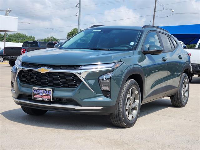 2025 Chevrolet Trax Vehicle Photo in GAINESVILLE, TX 76240-2013