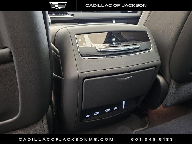 2024 Cadillac Escalade Vehicle Photo in RIDGELAND, MS 39157-4406