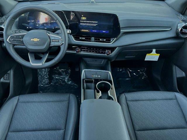 2025 Chevrolet Equinox Vehicle Photo in RIVERSIDE, CA 92504-4106