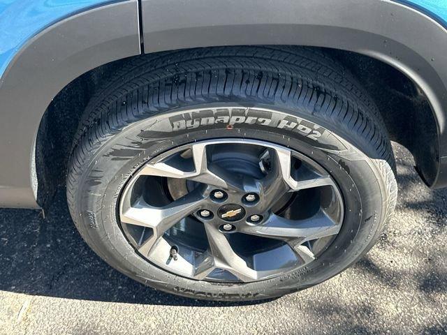 2025 Chevrolet Trax Vehicle Photo in GREELEY, CO 80634-4125