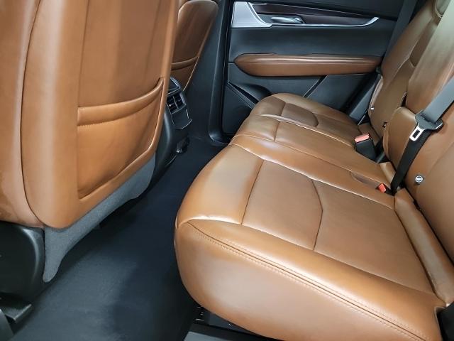 2021 Cadillac XT5 Vehicle Photo in NEENAH, WI 54956-2243