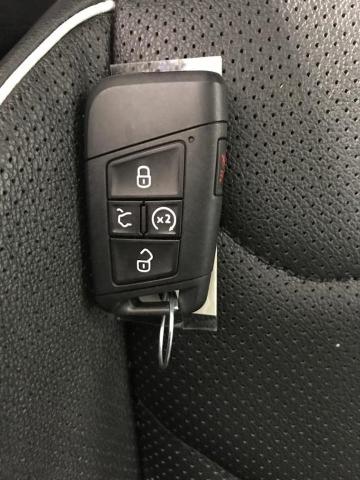 2023 Volkswagen Tiguan Vehicle Photo in Green Bay, WI 54304