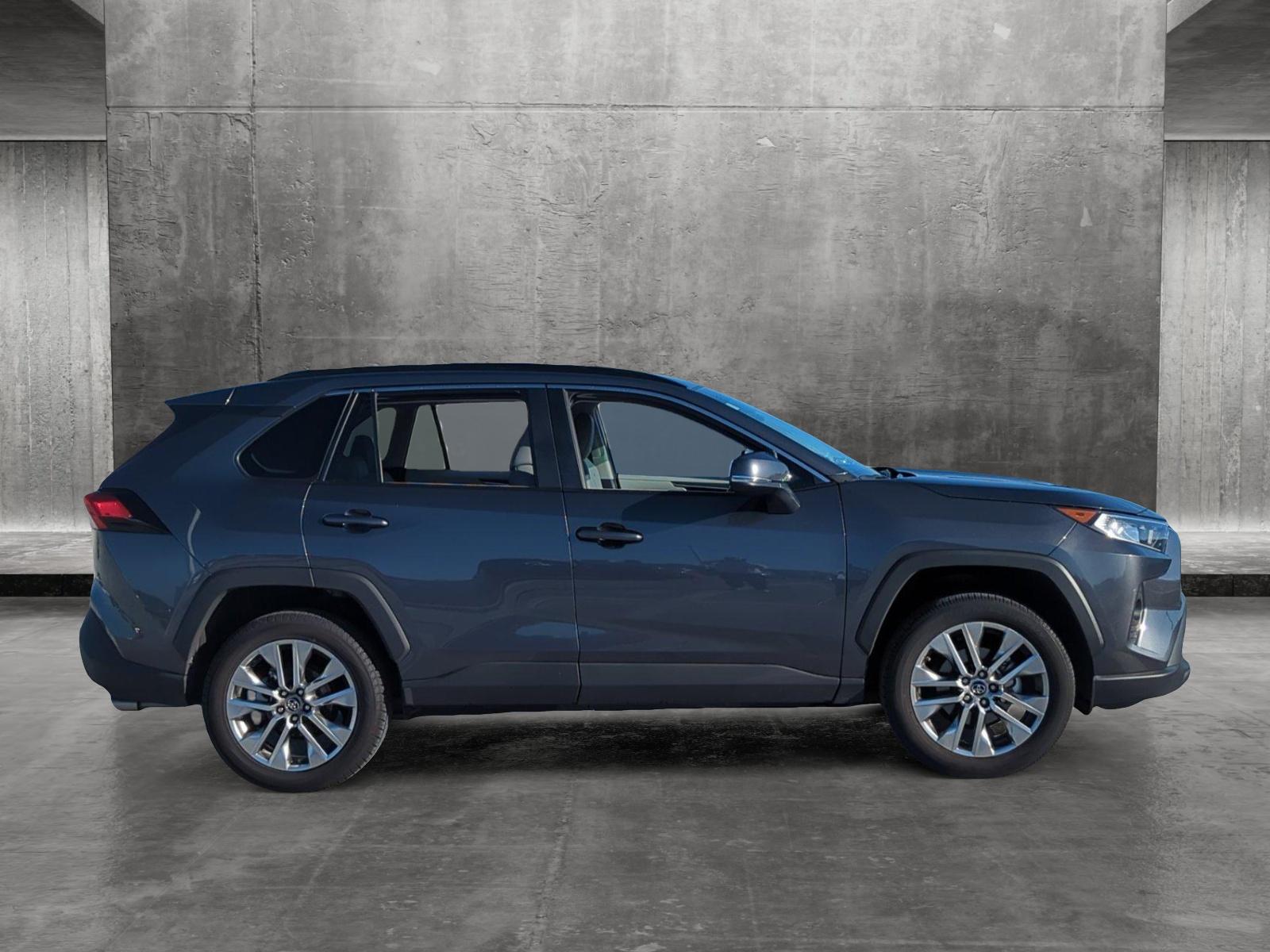 2019 Toyota RAV4 Vehicle Photo in Ft. Myers, FL 33907