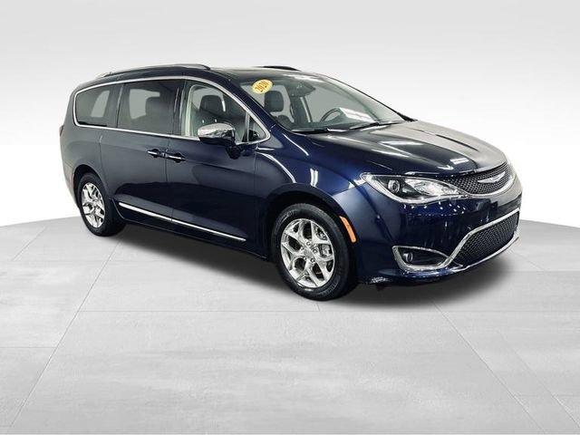 2020 Chrysler Pacifica Vehicle Photo in MEDINA, OH 44256-9631