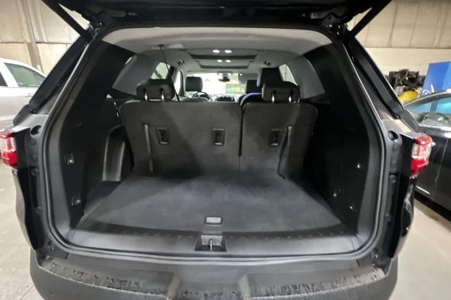 2020 Chevrolet Traverse Vehicle Photo in INDIANAPOLIS, IN 46227-0991