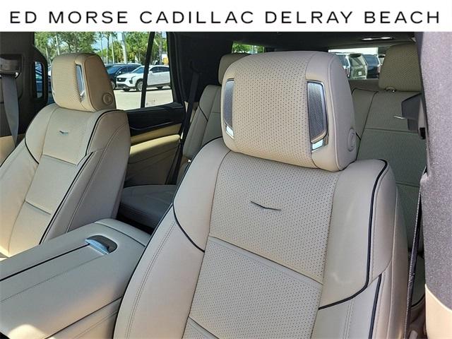 2024 Cadillac Escalade Vehicle Photo in DELRAY BEACH, FL 33483-3294