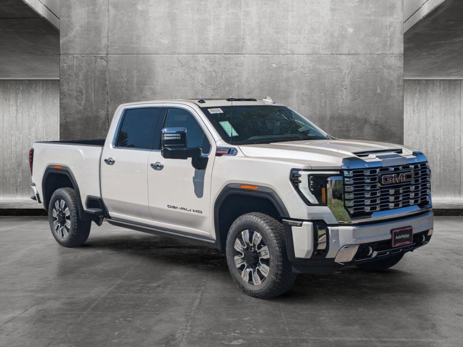 2024 GMC Sierra 2500 HD Vehicle Photo in LONE TREE, CO 80124-2750