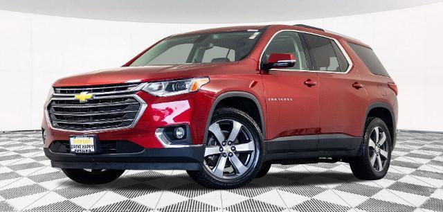 Used 2018 Chevrolet Traverse 3LT with VIN 1GNERHKW4JJ176919 for sale in Villa Park, IL