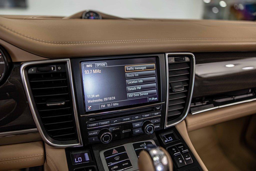 2015 Porsche Panamera Vehicle Photo in Plainfield, IL 60586