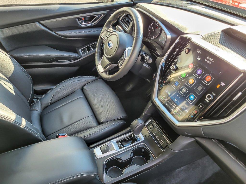 2024 Subaru Ascent Vehicle Photo in Plainfield, IL 60586