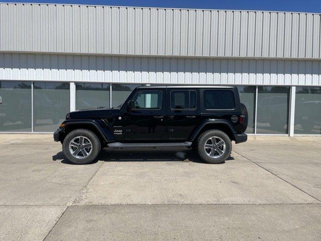 Used 2019 Jeep Wrangler Unlimited Sahara with VIN 1C4HJXEN6KW588371 for sale in Beresford, SD