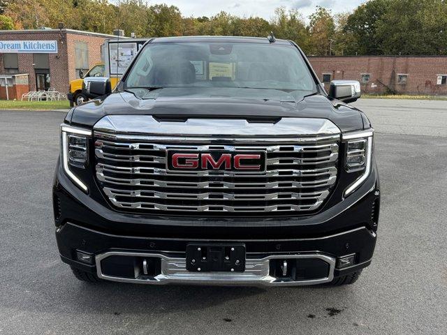 2024 GMC Sierra 1500 Vehicle Photo in LEOMINSTER, MA 01453-2952