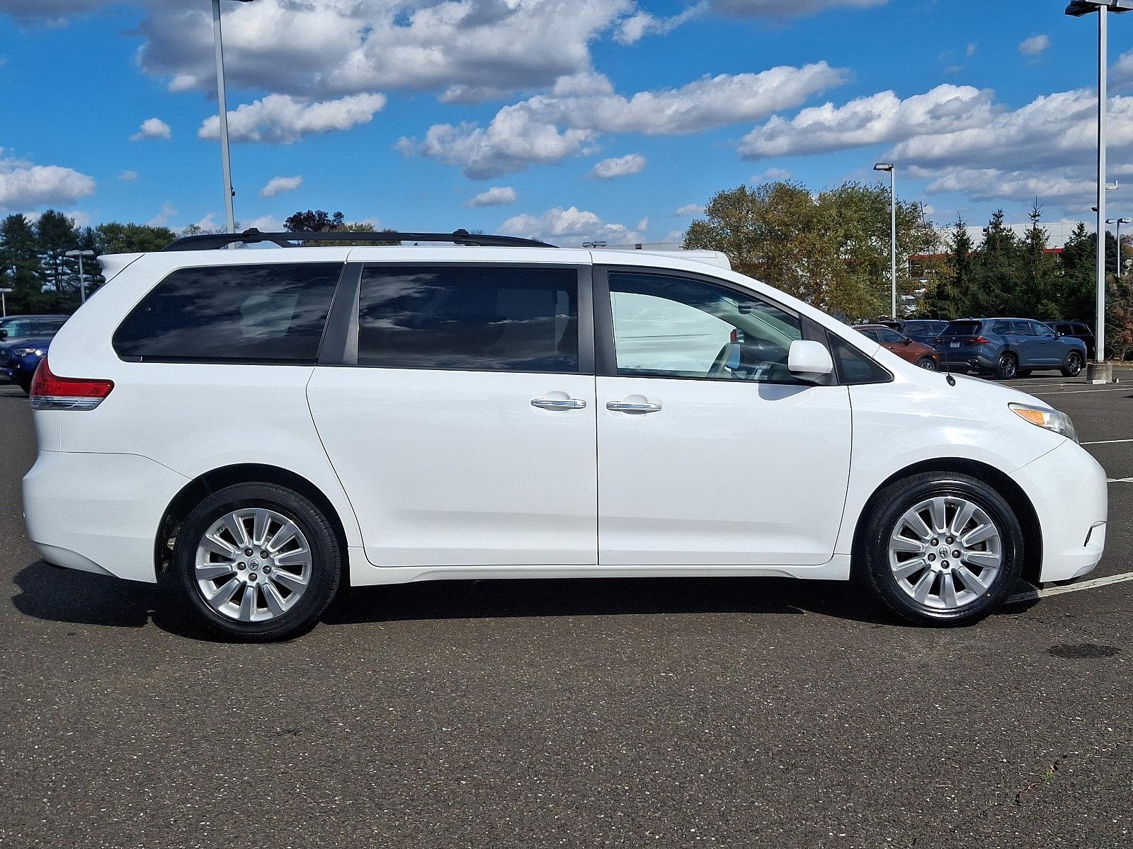 2014 Toyota Sienna Vehicle Photo in Trevose, PA 19053