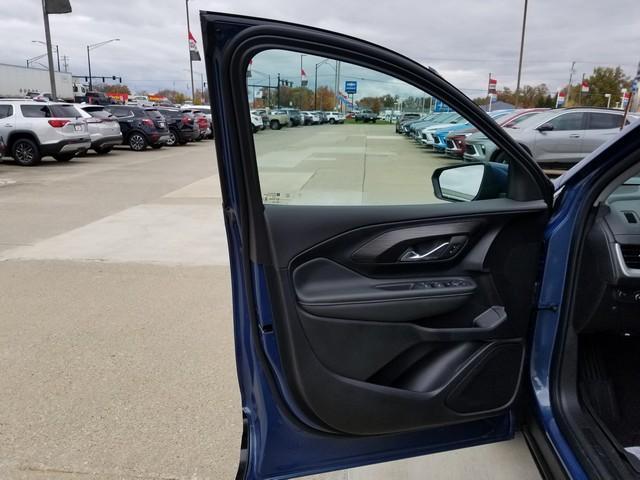 2024 GMC Terrain Vehicle Photo in ELYRIA, OH 44035-6349