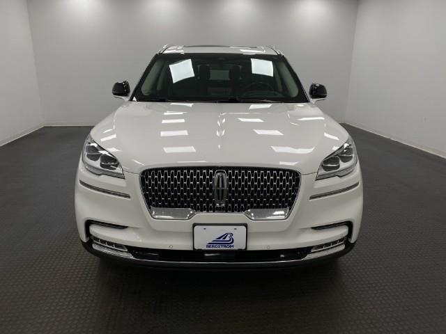 2021 Lincoln Aviator Vehicle Photo in Appleton, WI 54913