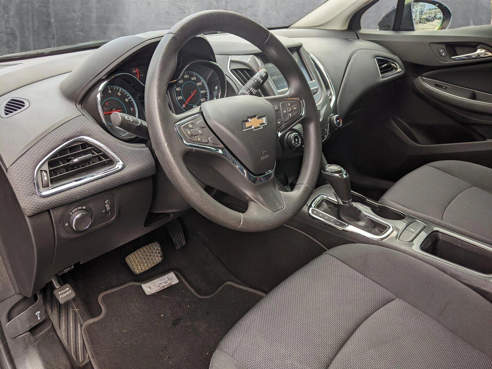 2018 Chevrolet Cruze Vehicle Photo in AUSTIN, TX 78759-4154