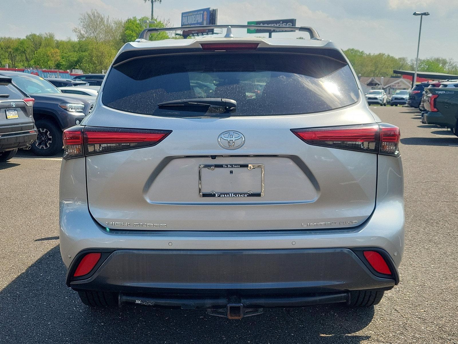 2021 Toyota Highlander Vehicle Photo in Trevose, PA 19053