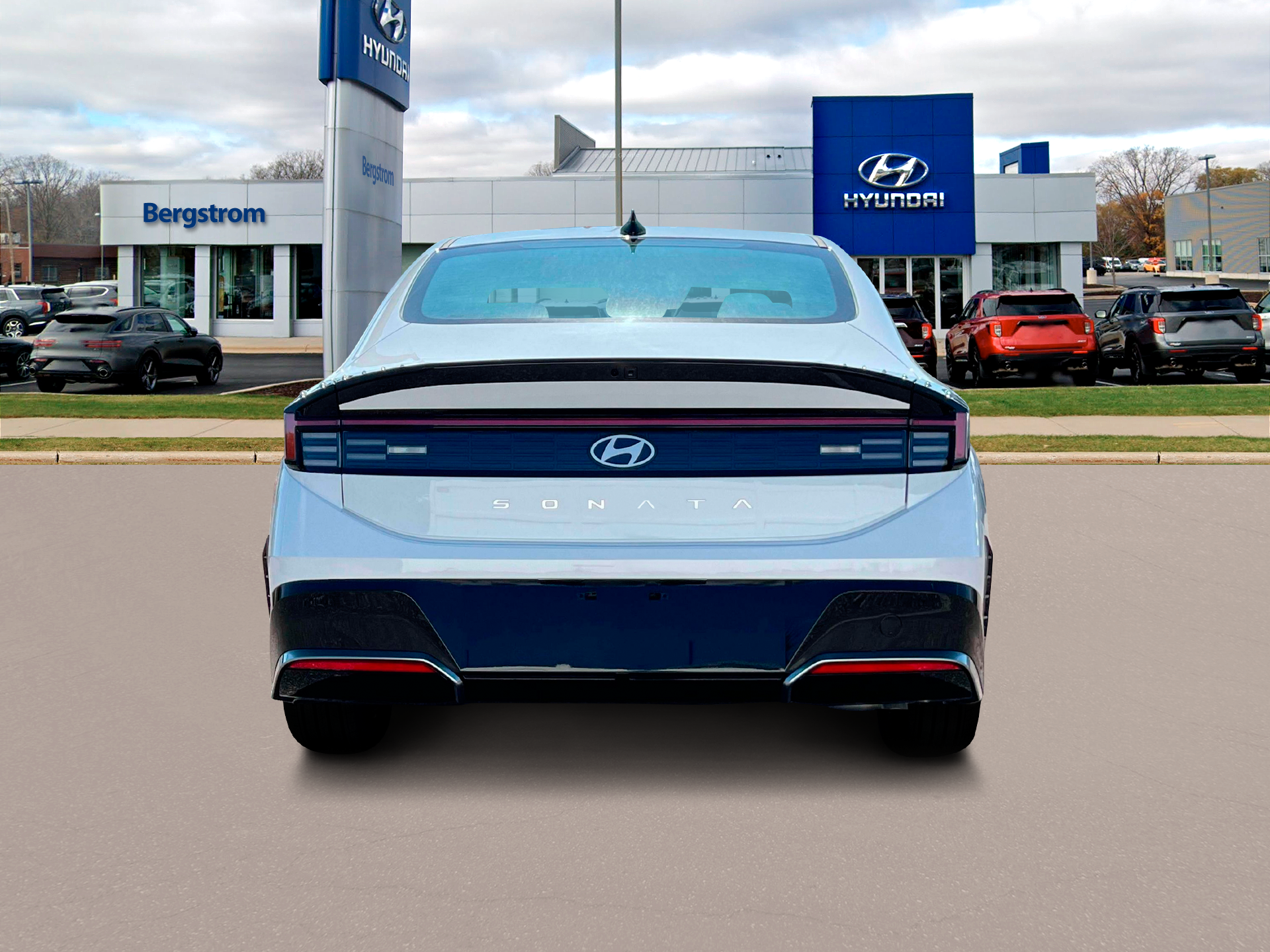 2024 Hyundai SONATA Vehicle Photo in Green Bay, WI 54304