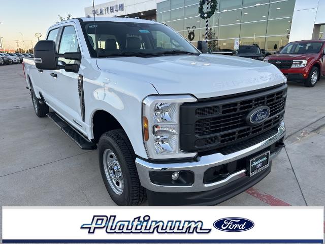 2024 Ford Super Duty F-250 SRW Vehicle Photo in Terrell, TX 75160