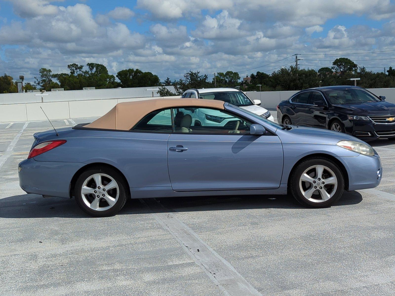 2008 Toyota Camry Solara Vehicle Photo in Ft. Myers, FL 33907