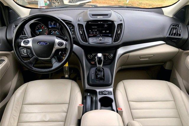 2015 Ford Escape Vehicle Photo in KANSAS CITY, MO 64114-4502