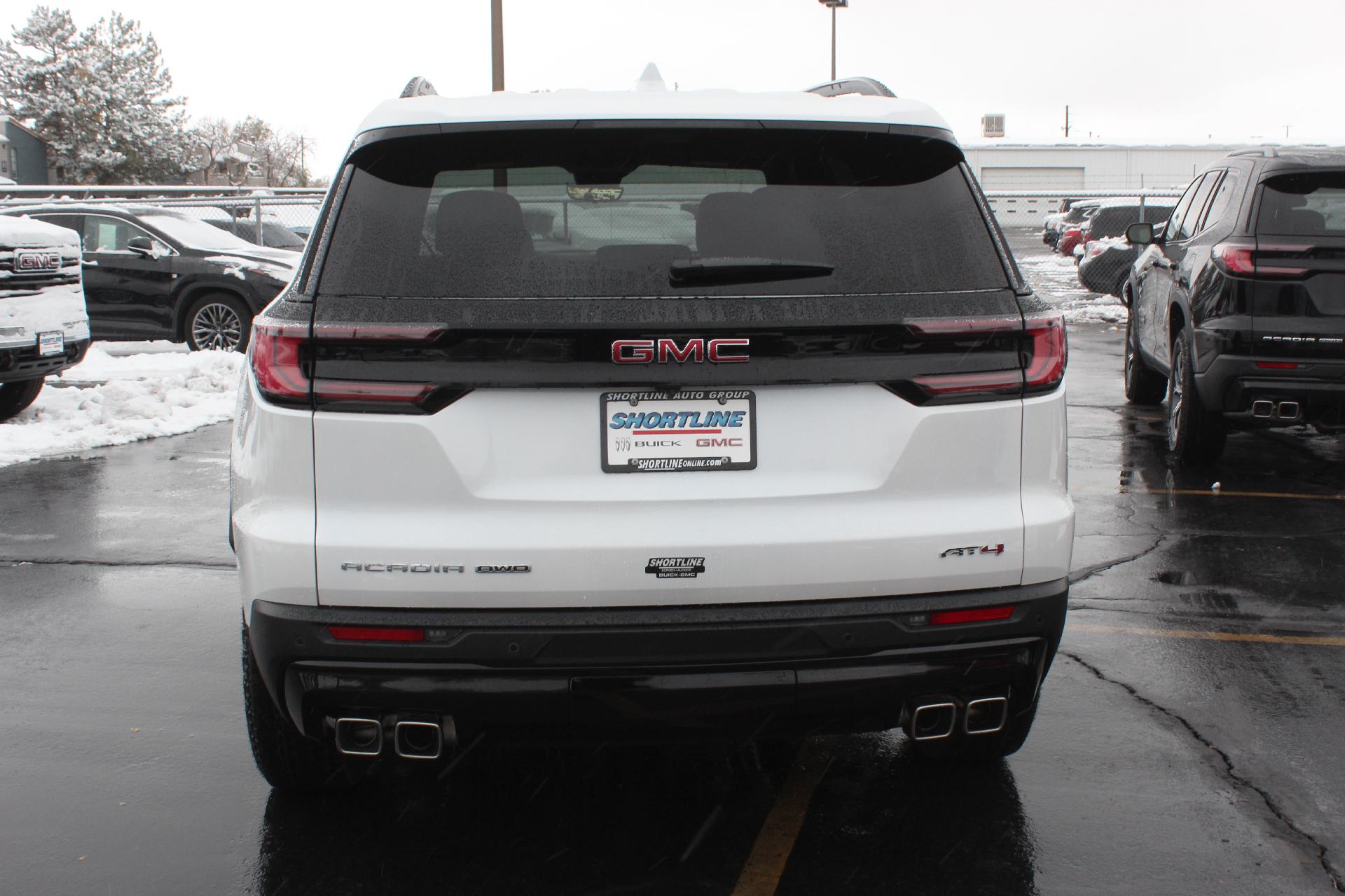 2025 GMC Acadia Vehicle Photo in AURORA, CO 80012-4011