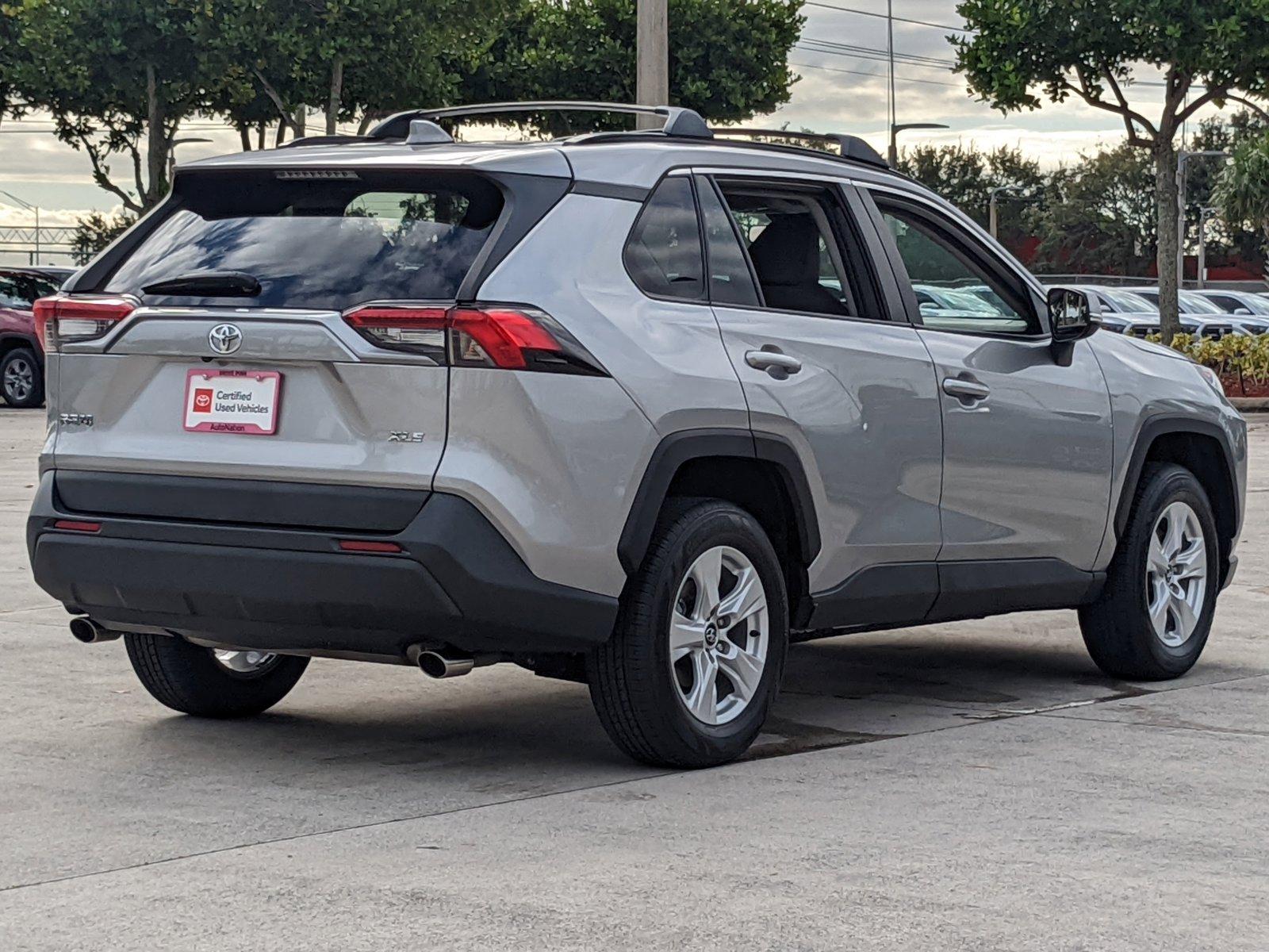 2021 Toyota RAV4 Vehicle Photo in Davie, FL 33331