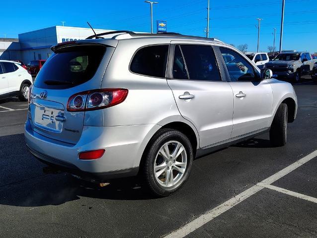 2011 Hyundai Santa Fe Vehicle Photo in GREEN BAY, WI 54304-5303