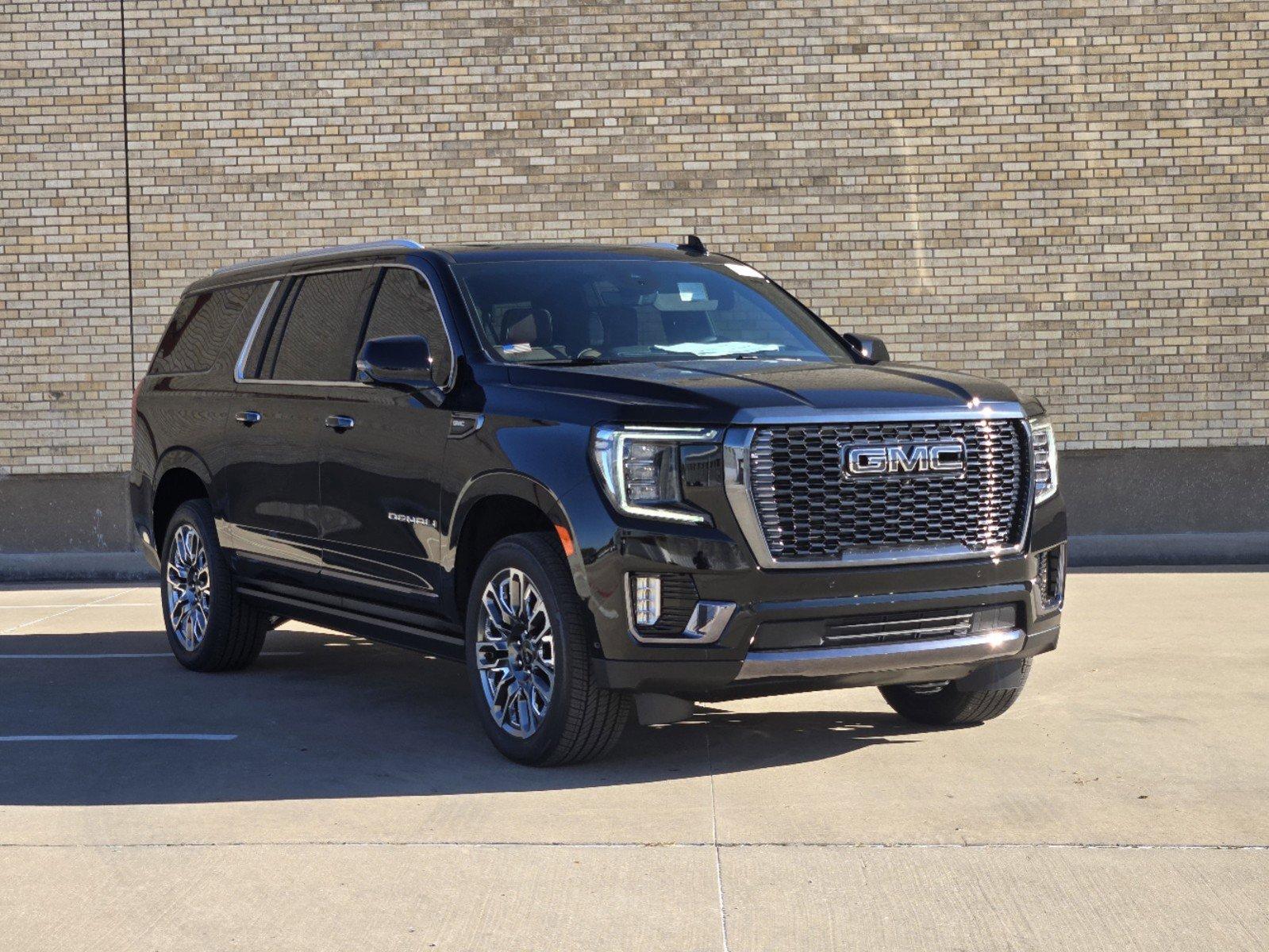 2024 GMC Yukon XL Vehicle Photo in DALLAS, TX 75209-3016