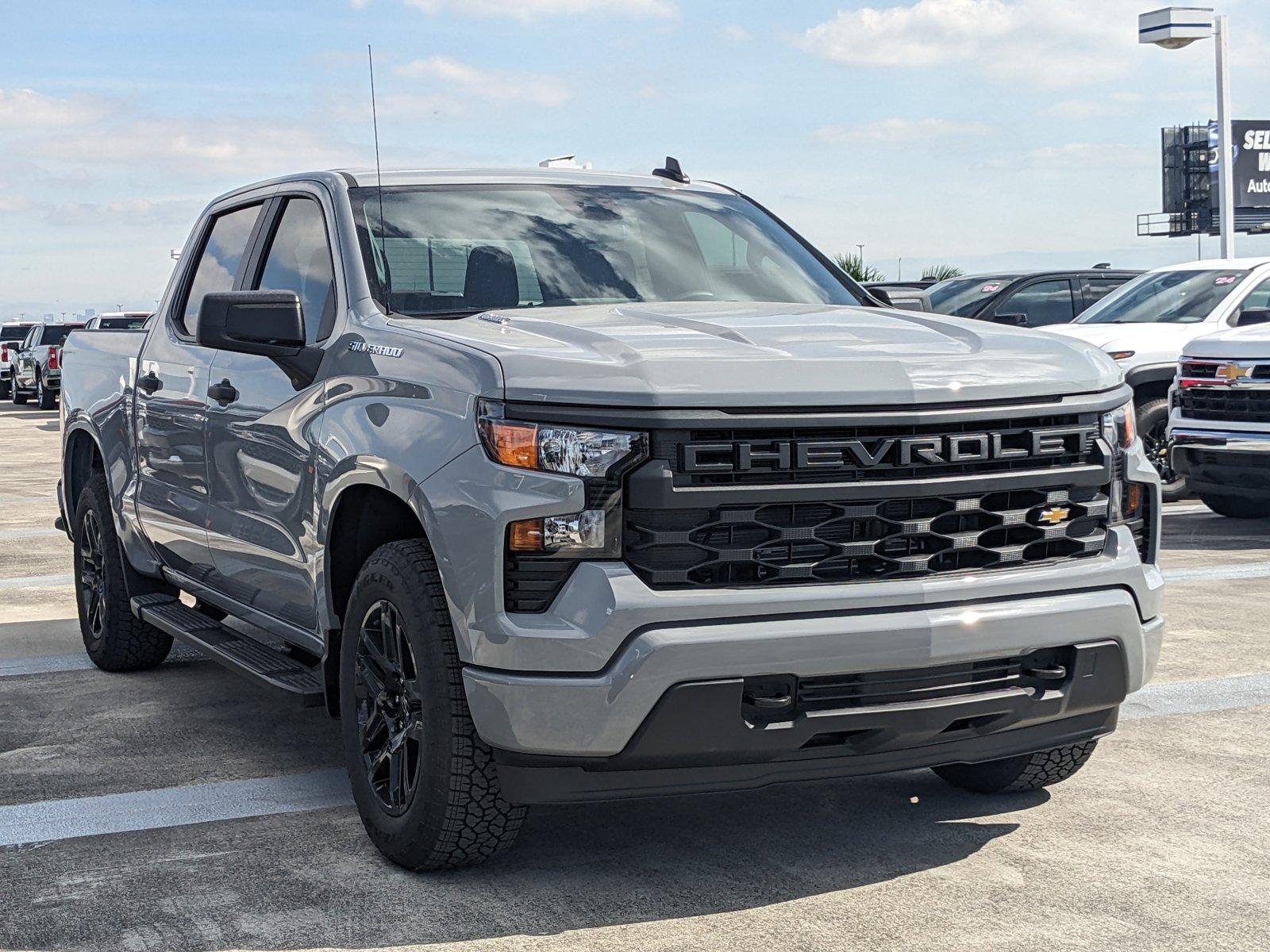 2025 Chevrolet Silverado 1500 Vehicle Photo in MIAMI, FL 33172-3015