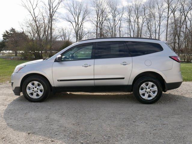 Used 2013 Chevrolet Traverse LS with VIN 1GNKRFEDXDJ137001 for sale in Wapakoneta, OH